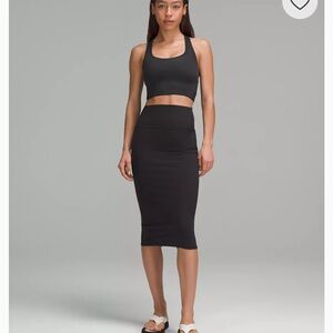 Lululemon Nulu Slim-Fit High-Rise Skirt size 8 black NWT